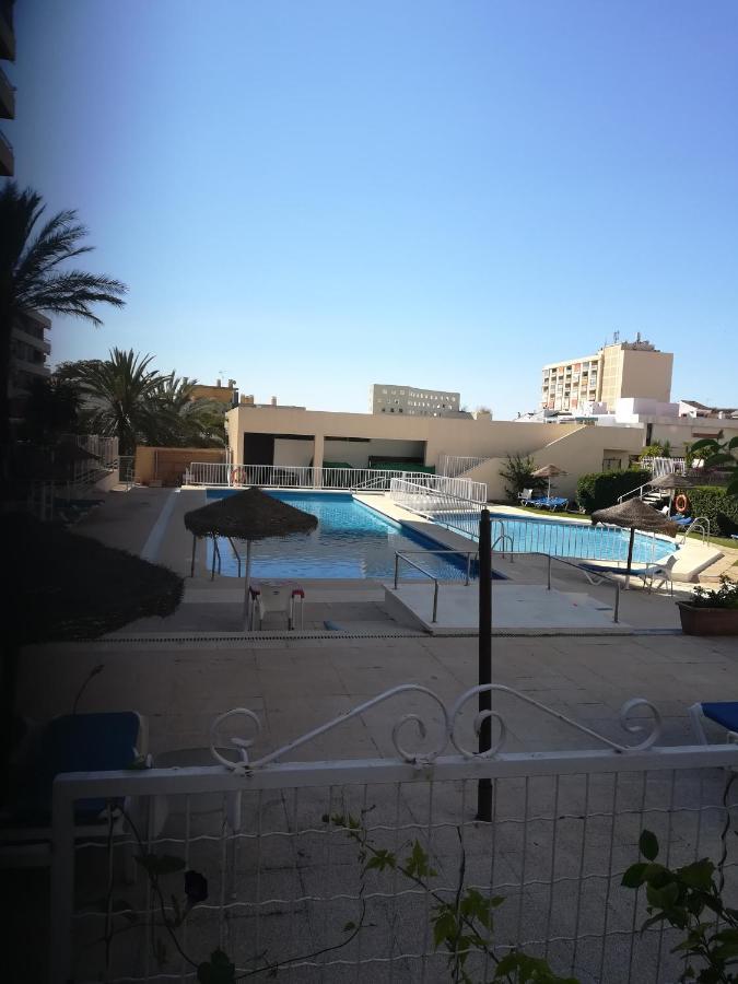2 Dormitorios, 5 Personas, Piscinas, 10 Min Playa, Plaza La Nogalera Торремолінос Екстер'єр фото