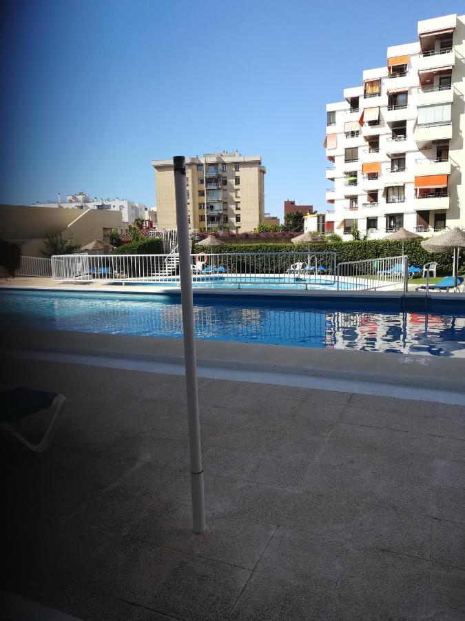 2 Dormitorios, 5 Personas, Piscinas, 10 Min Playa, Plaza La Nogalera Торремолінос Екстер'єр фото